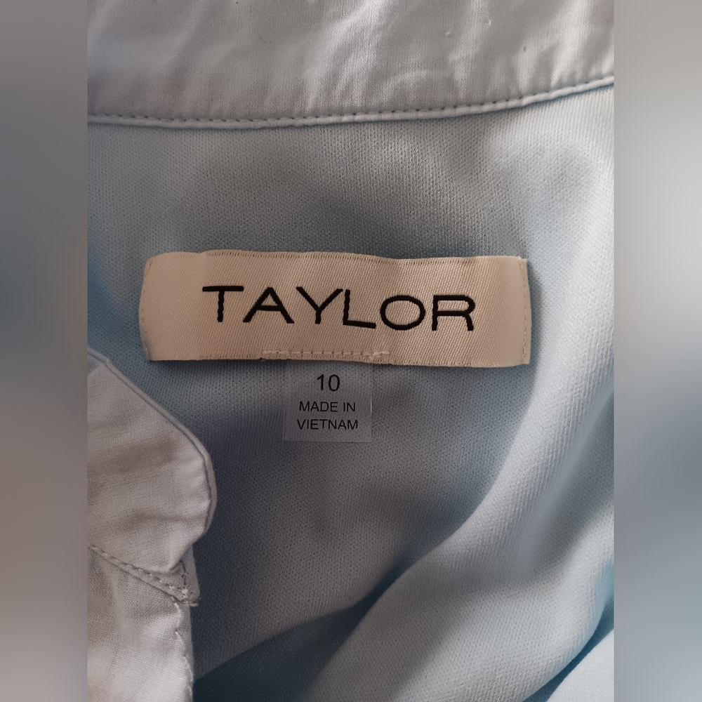 Taylor Women Dress - Picture 12 of 13